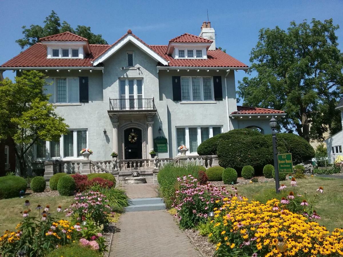 Hanover House Bed And Breakfast Niagara Falls Exterior photo